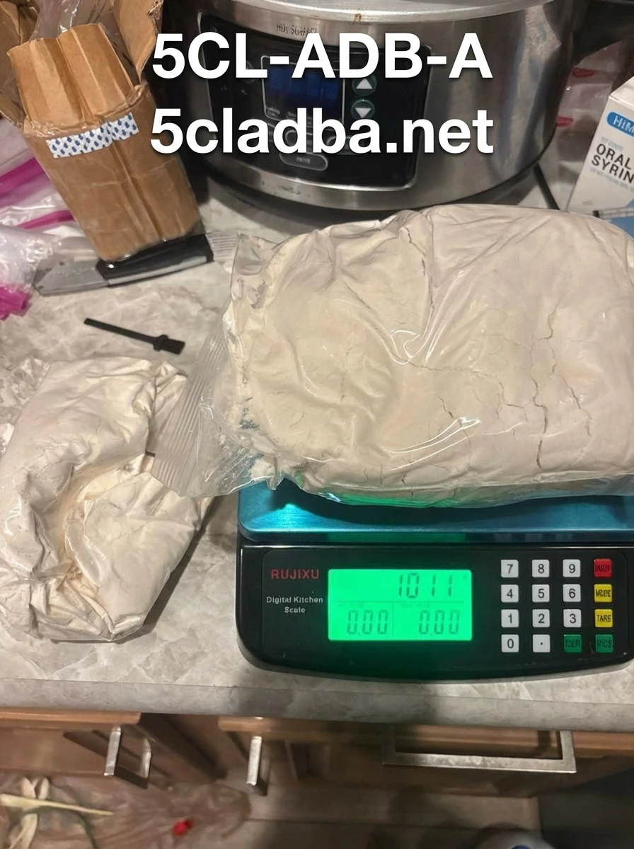 5CL-ADB-A 10g powder on lab scale accurate weight